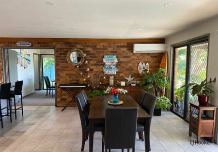 Currumbin Waters Gem - Including Jetty and Pool! - Photo 4