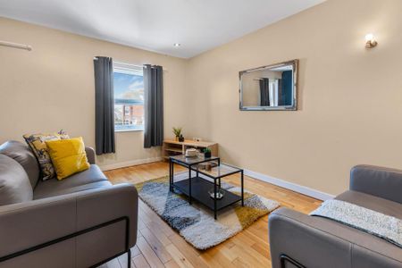 1 bedroom flat to rent - Photo 2