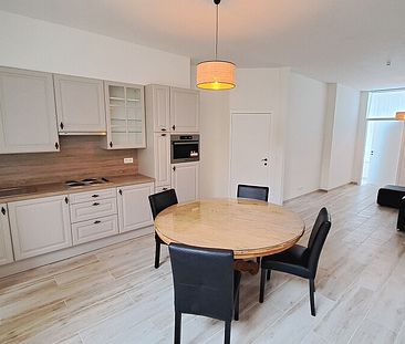 Vernieuwd gelijkvloers appartement met Terras te huur in Torhout - Foto 2