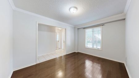 For Lease - 60 Cariglia Trail, Markham, Ontario - Photo 4