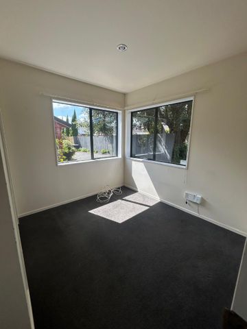 PAPATOETOE, 3 BEDROOMS - Photo 4