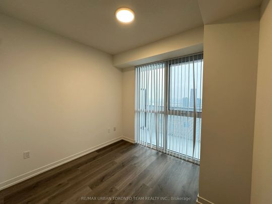 8 Interchange Way #4808 - Photo 1