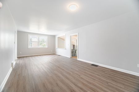 For Lease - 128 Cross Avenue, Oakville, Ontario - Photo 5