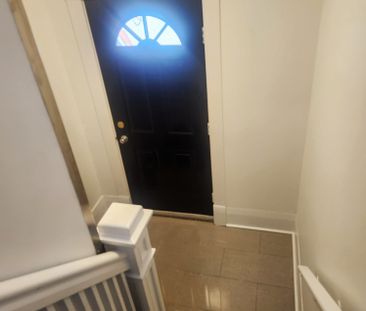 For Lease - 312 Wharncliffe Road Unit# Upper Unit, London South, On... - Photo 2