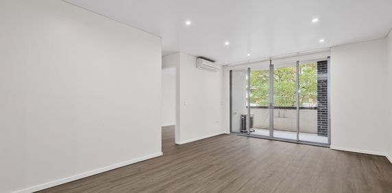 2 bedroom apartment - 25% below market rent - Photo 2