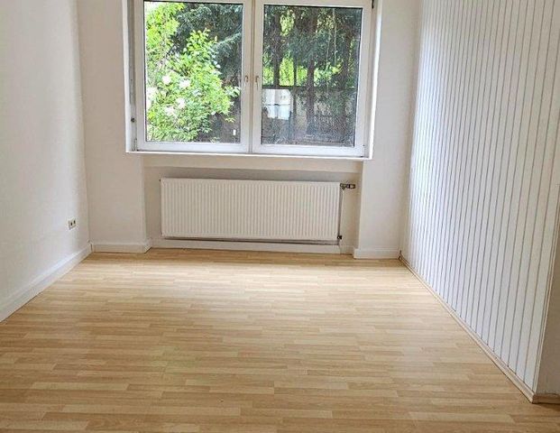 Altbau 4 ZKB Gäste-WC Einbauküche Südstadt WG geeignet Garten - Photo 1