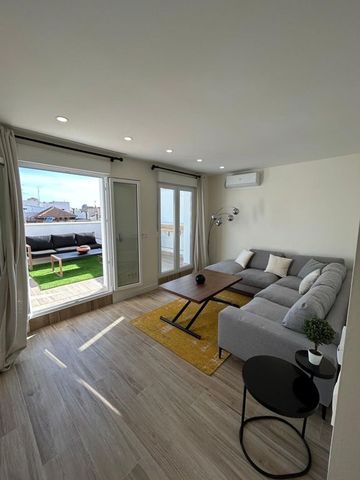 2 bedroom luxury penthouse for rent in Madrid, Spain - Foto 2