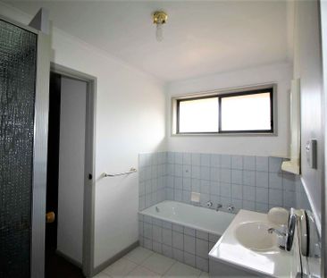 31 Govett Crescent, St Albans Park - Photo 1