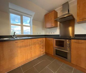 Zakopane Road, Swindon, Wiltshire, SN25 - Photo 4