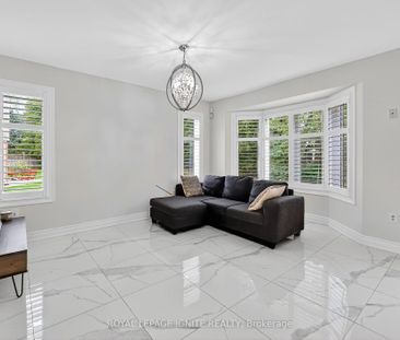 For Lease - 71 Norland Circle, Oshawa, Ontario - Photo 4