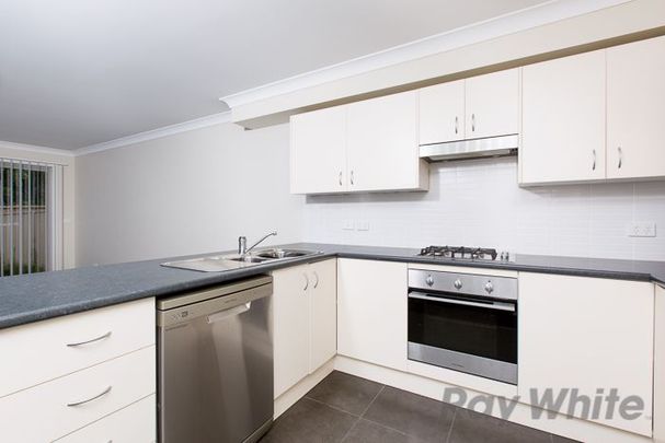 Two Bedroom Townhouse in Mayfield! - Photo 1