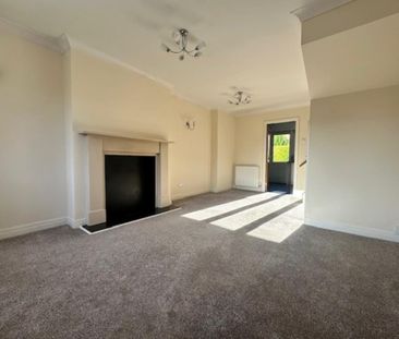 2 bedroom semi-detached house to rent - Photo 2