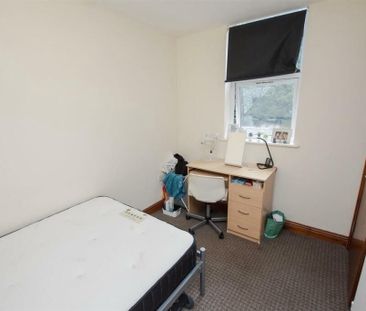 Room in a Shared House, Hubert Road, B29 - Photo 5