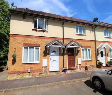 Percheron Drive, Woking - 2 bedrooms Property for lettings - Seymours - Photo 1