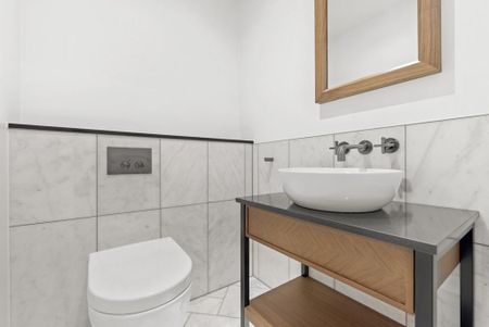 3 bedroom flat to rent - Photo 5