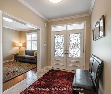For Lease - 36 Dokkum(Upper Portion) Crescent, Brampton, Ontario - Photo 6