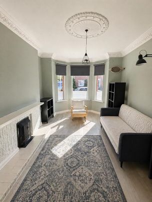 11 Station Road, Lambeg, Lisburn, BT27 4QD - Photo 1