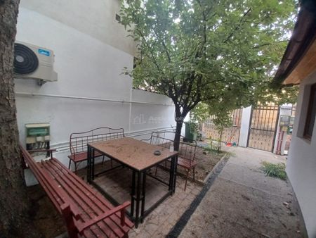 Vila Unirii Libertatii- George Cosbuc Strada Liveni - Fotografie 3