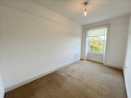 2 bedroom property to rent - Photo 3