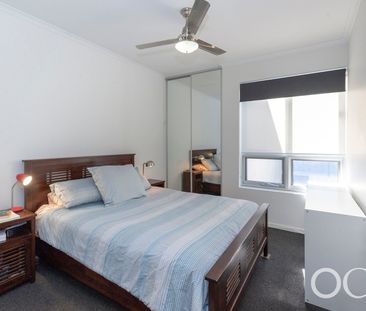 OPEN THE DOOR TO SMART, SUSTAINABLE CITY-FRINGE LIVING - Photo 3