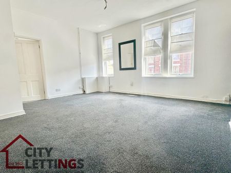 2 bedroom flat to rent - Photo 3