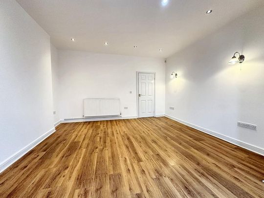 2 bedroom semi-detached house to rent - Photo 1