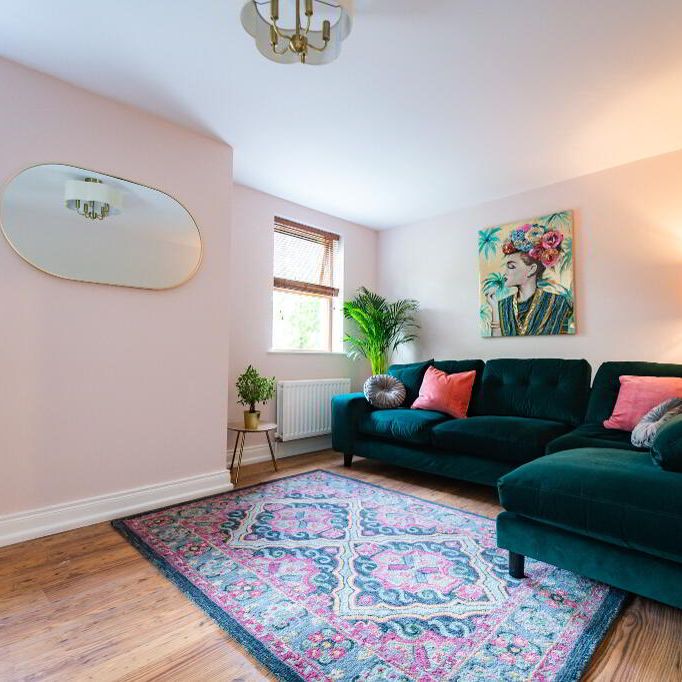 4 Station Terrace, Helens Bay, BT19 1TQ - Photo 1