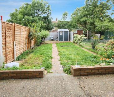 2 bedroom terraced house to rent - Photo 6