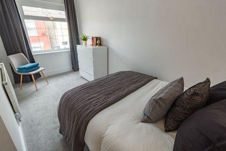 3 Bed Terraced House, Sapphire Street, L13 - Photo 4