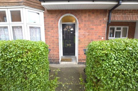 Avenue Road Extension, Clarendon Park, Leicester, LE2 - Photo 3