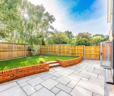 3 bedroom detached house to rent - Photo 2