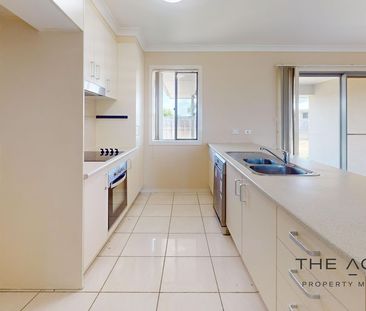 Great Family Home! - Photo 1