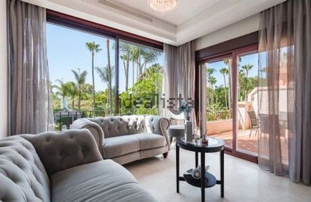 Alquiler de casa o chalet independiente en Calle Vasari, 1 - Photo 2