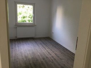 Gemütliche 2-Zimmer-Wohnung mit großer Wohnküche sucht neue Mieter! - Foto 3