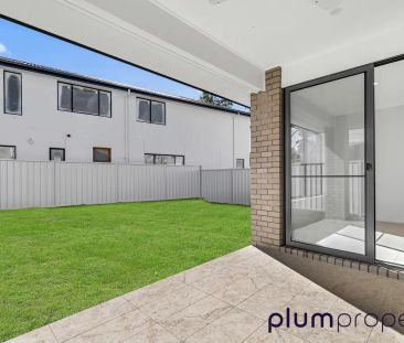 15 Scenic Road, Kenmore QLD 4069 - Photo 3