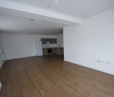 Victoria Avenue, Southend On Sea, Essex, SS2 - Photo 1