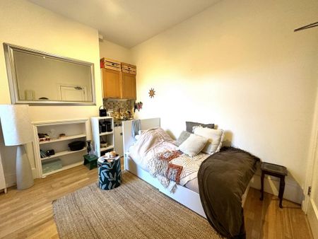 1 bedroom flat to rent - Photo 5