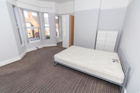 4 bedroom house share to rent - Photo 3