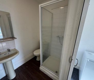 Property to rent - Photo 6