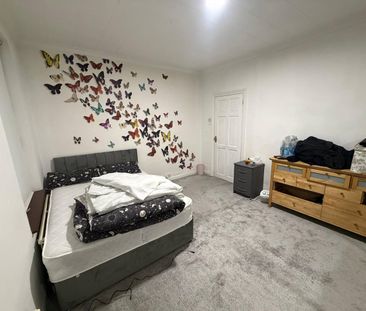 5 Bed Terraced House, High Road Leytonstone, E11 - Photo 3