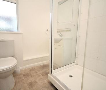 2 bedroom maisonette to rent - Photo 4