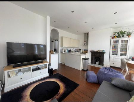 2 Bed Flat, Holmesdale Road, SE25 - Photo 5