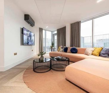 1 bedroom in a flat share to rent - Photo 2