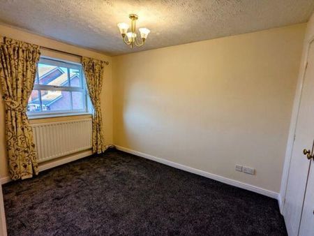 3 bedroom terraced house to rent - Photo 4