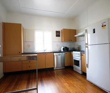 42 Edgar Street, - Photo 4