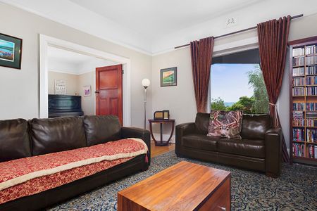 12 Braddon Avenue, 7005, Sandy Bay - Photo 3