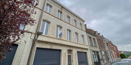 Appartement te huur in Tournai voor € 350 met 8 slaapkamers - Foto 4