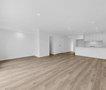 10 Jandakot Walk, Point Cook VIC 3030 - House For Rent | Domain - Photo 2