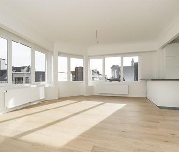 Zonnig hoekappartement op zeer leuke ligging - Photo 4