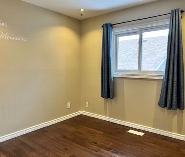 For Lease - 10 Golfhaven Drive, Toronto, Ontario - Photo 4